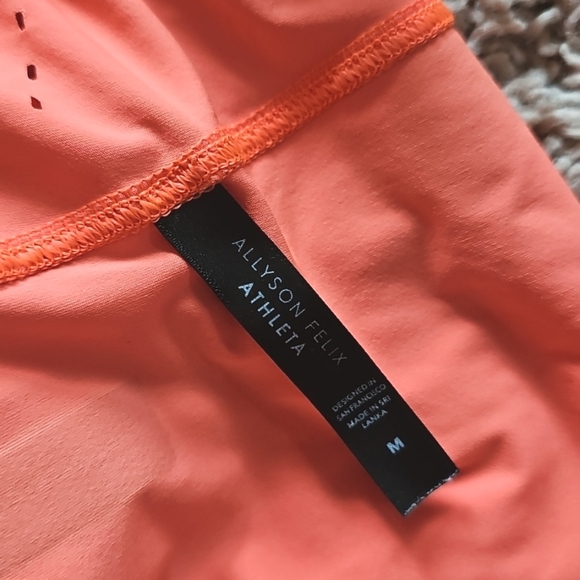 Bundle Athleta Tank Tops Size Medium And Large - Picture 7 of 16